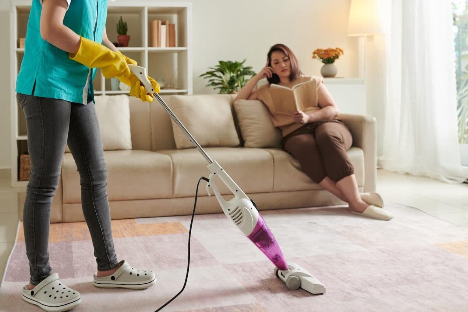 Is It Better to Get Carpet Cleaning Service or Replace It in Singapore?